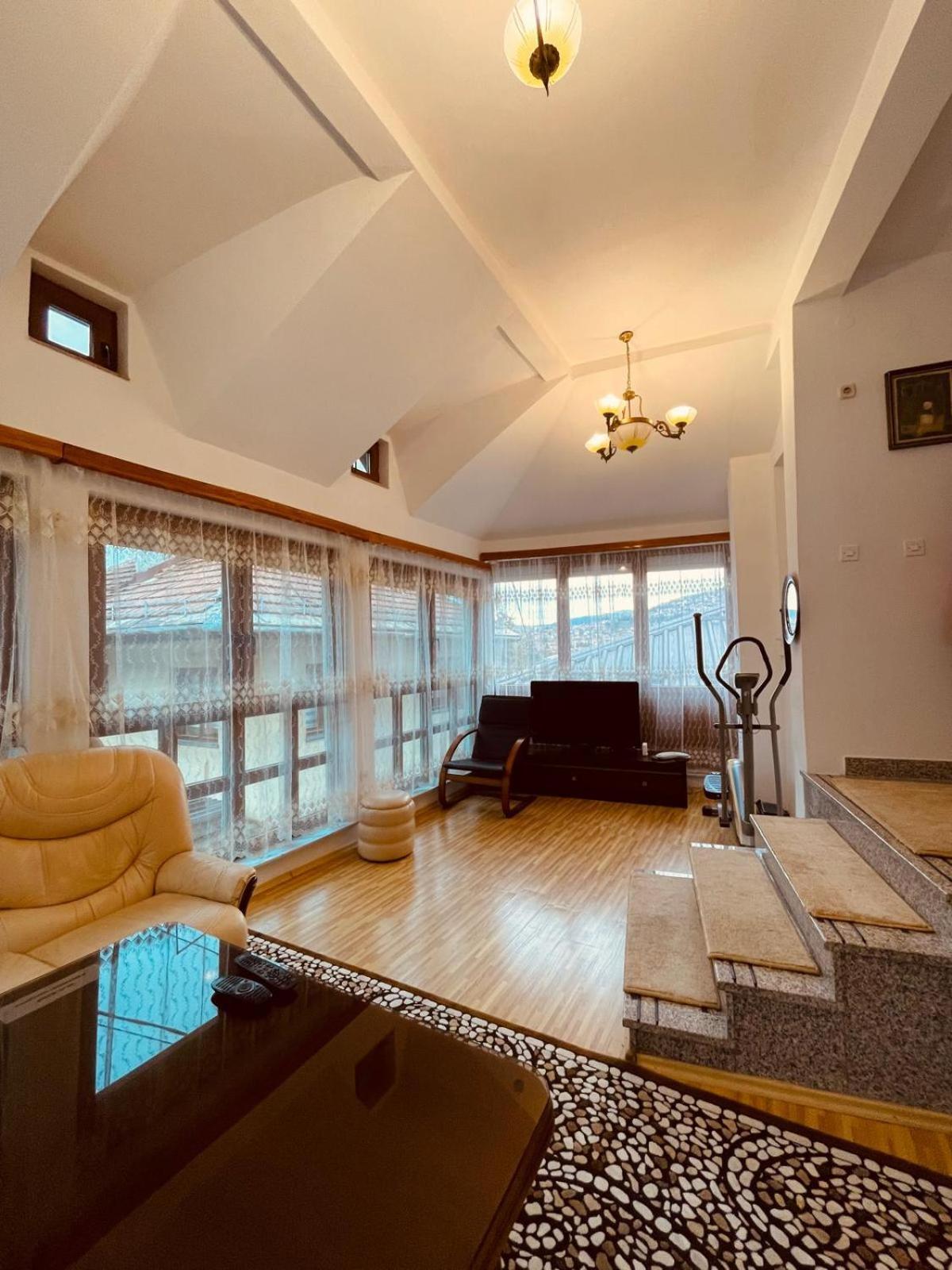 Uspinjaca Apartment ซาราเยโว ภายนอก รูปภาพ