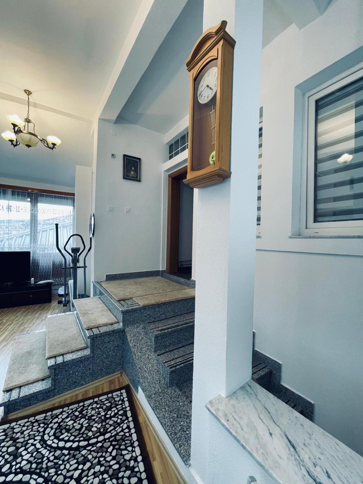 Uspinjaca Apartment ซาราเยโว ภายนอก รูปภาพ